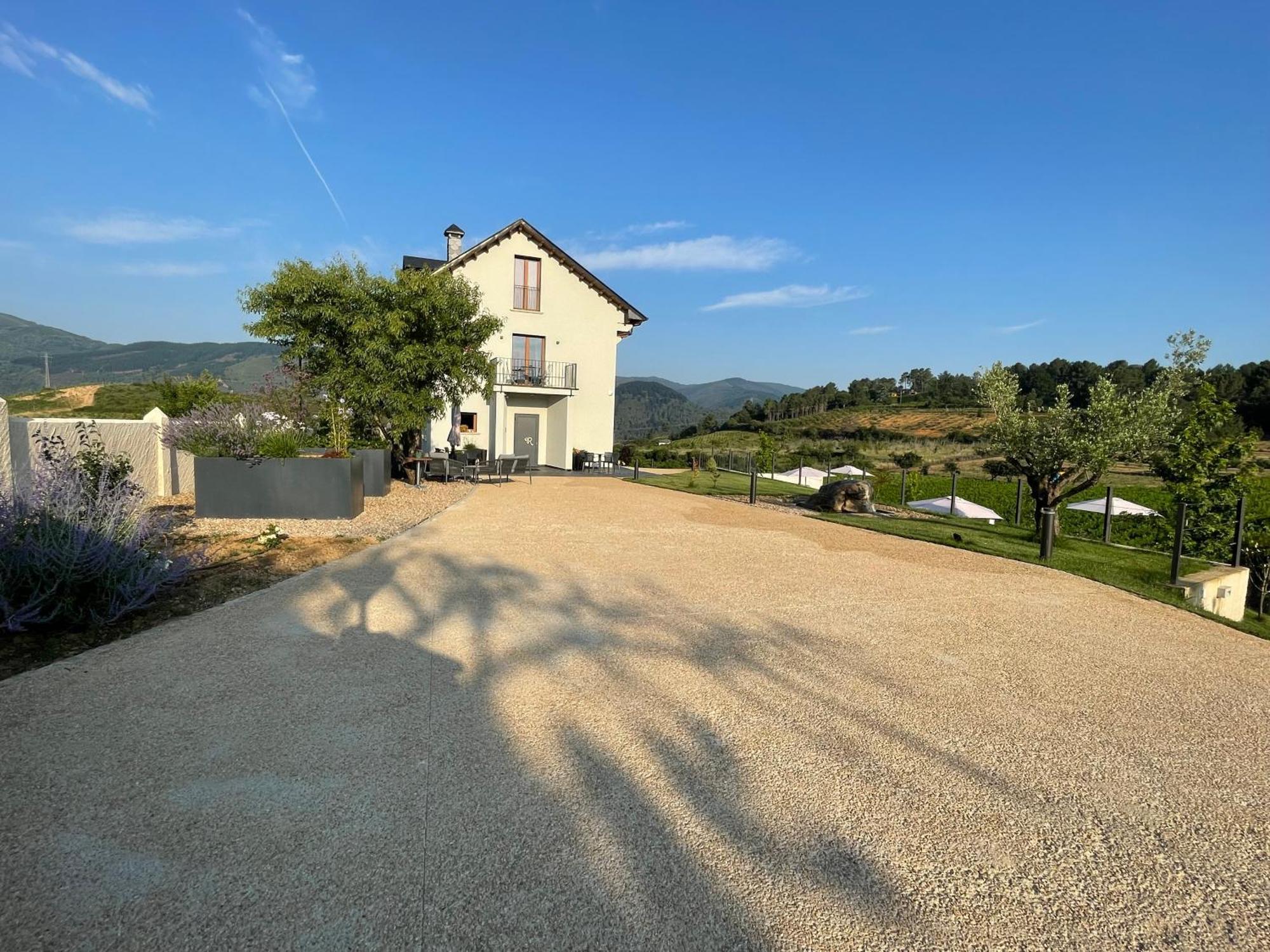 Boutique Finca Esencial Villafranca Del Bierzo Exterior foto